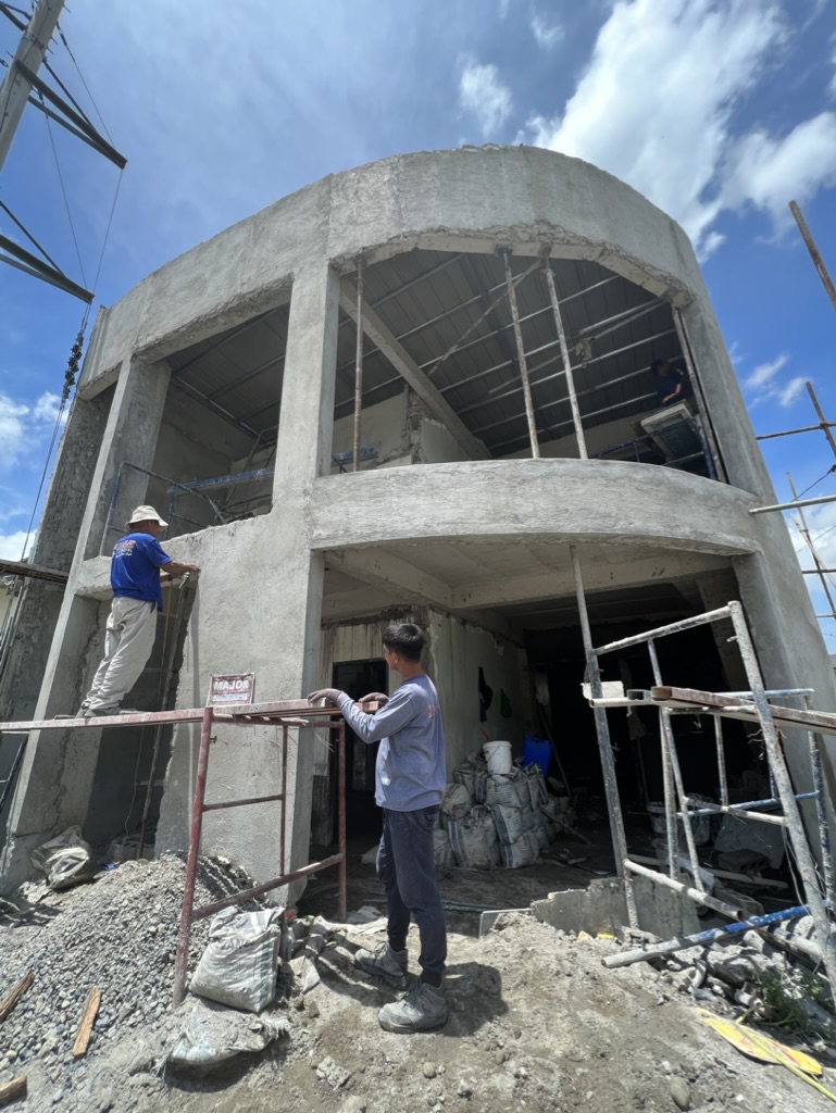 CONSTRUCTION CONSTRUCTION